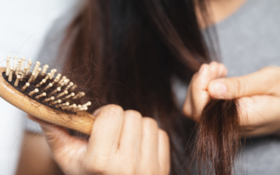 Caduta dei capelli in autunno: cosa fare per evitarla